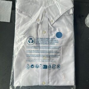 Lands’ end men’s large white button up shirt